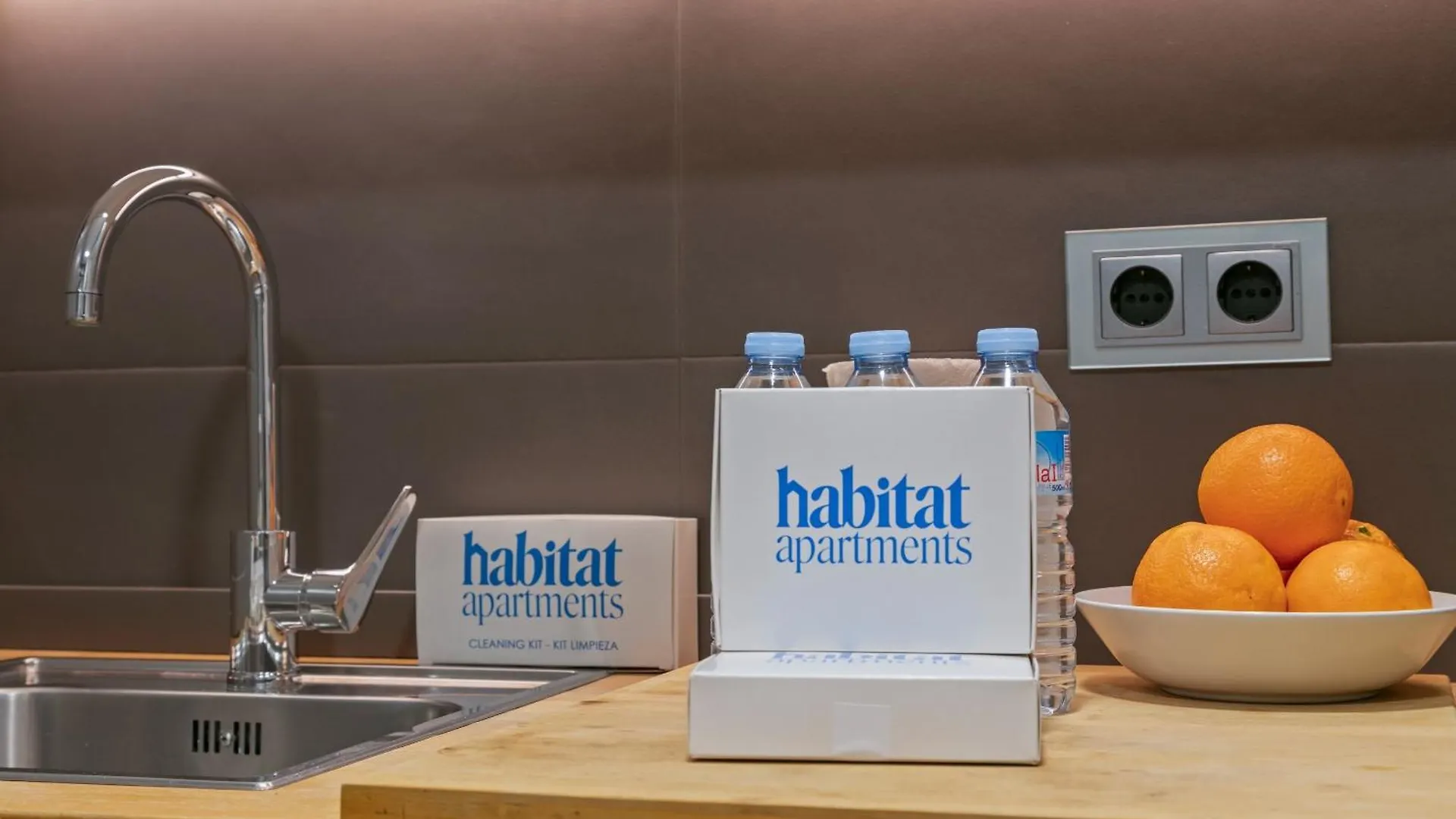 Habitat Apartments Arenas Parc Barcelona