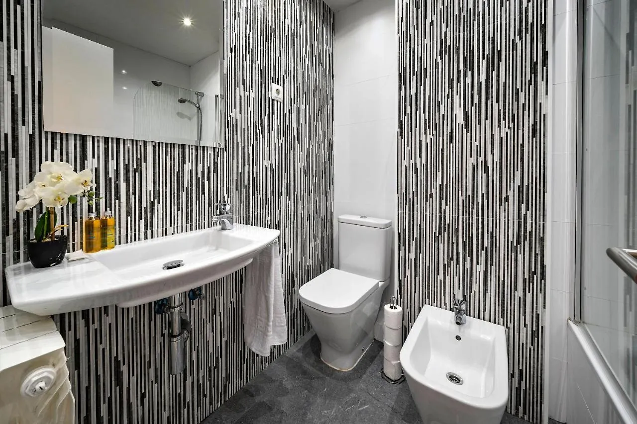 Habitat Apartments Arenas Parc Barcelona